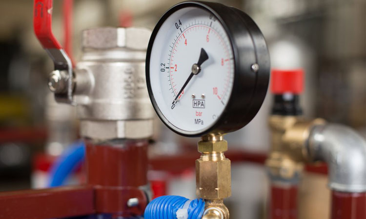 Why pressure gauges and other pressure devices need to be calibrated?